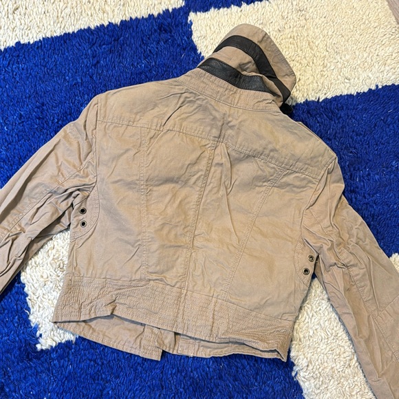 Burberry Brit Cropped Jacket - Picture 7 of 8